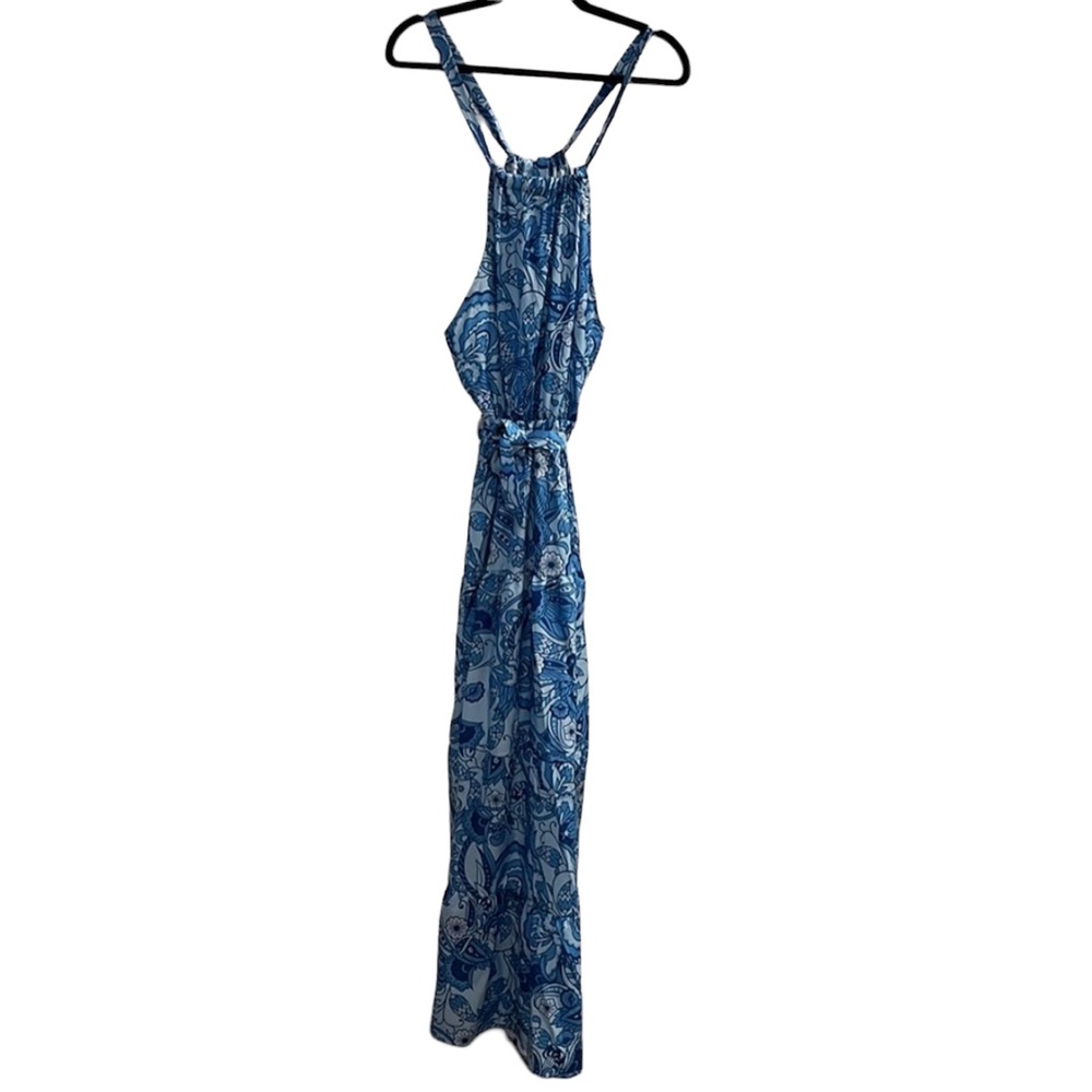 Blue floral, maxi dress, lightweight, great for hot summers!
